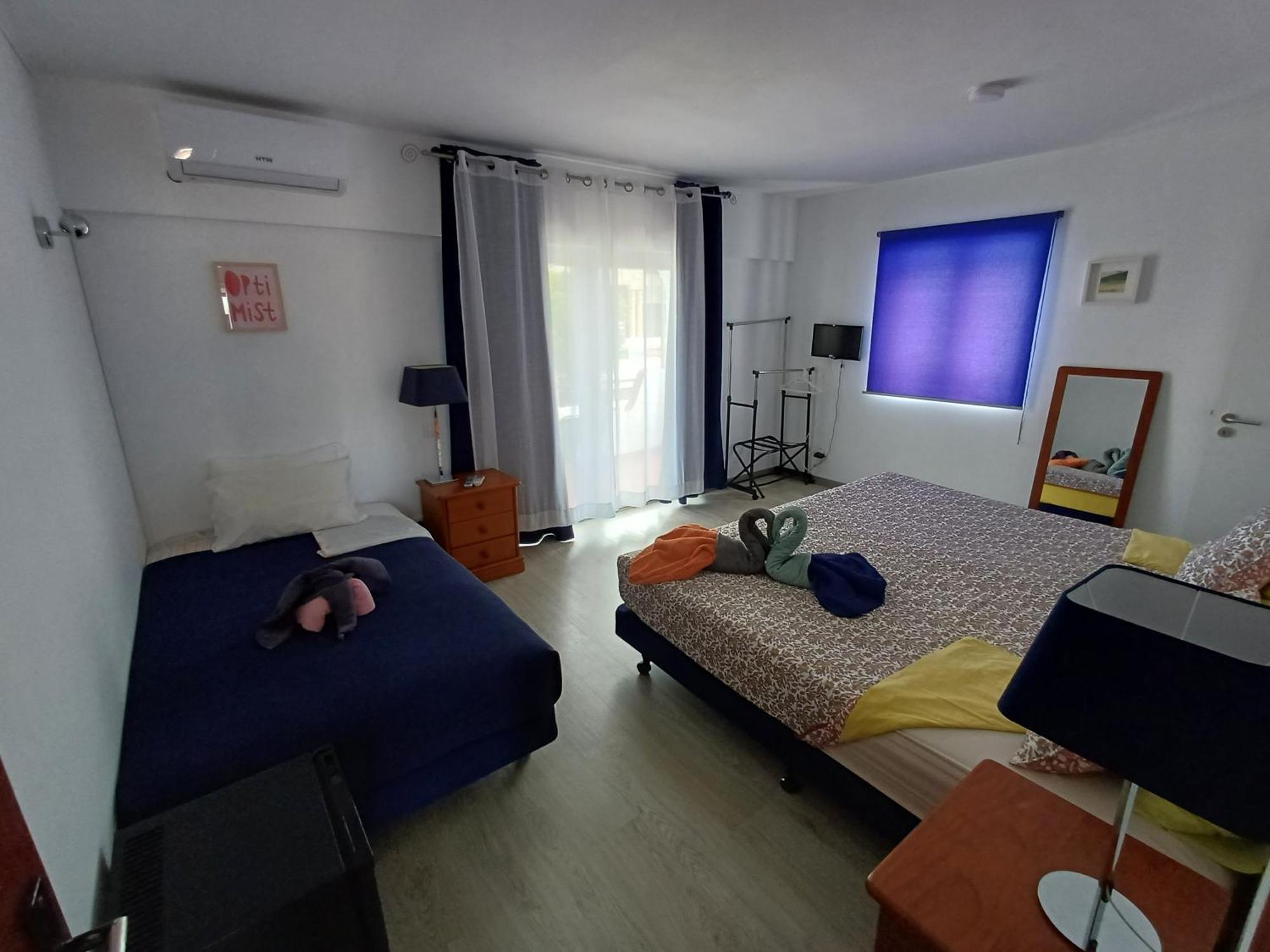 Guest House Casa Ramos On The Strip Albufeira Dış mekan fotoğraf