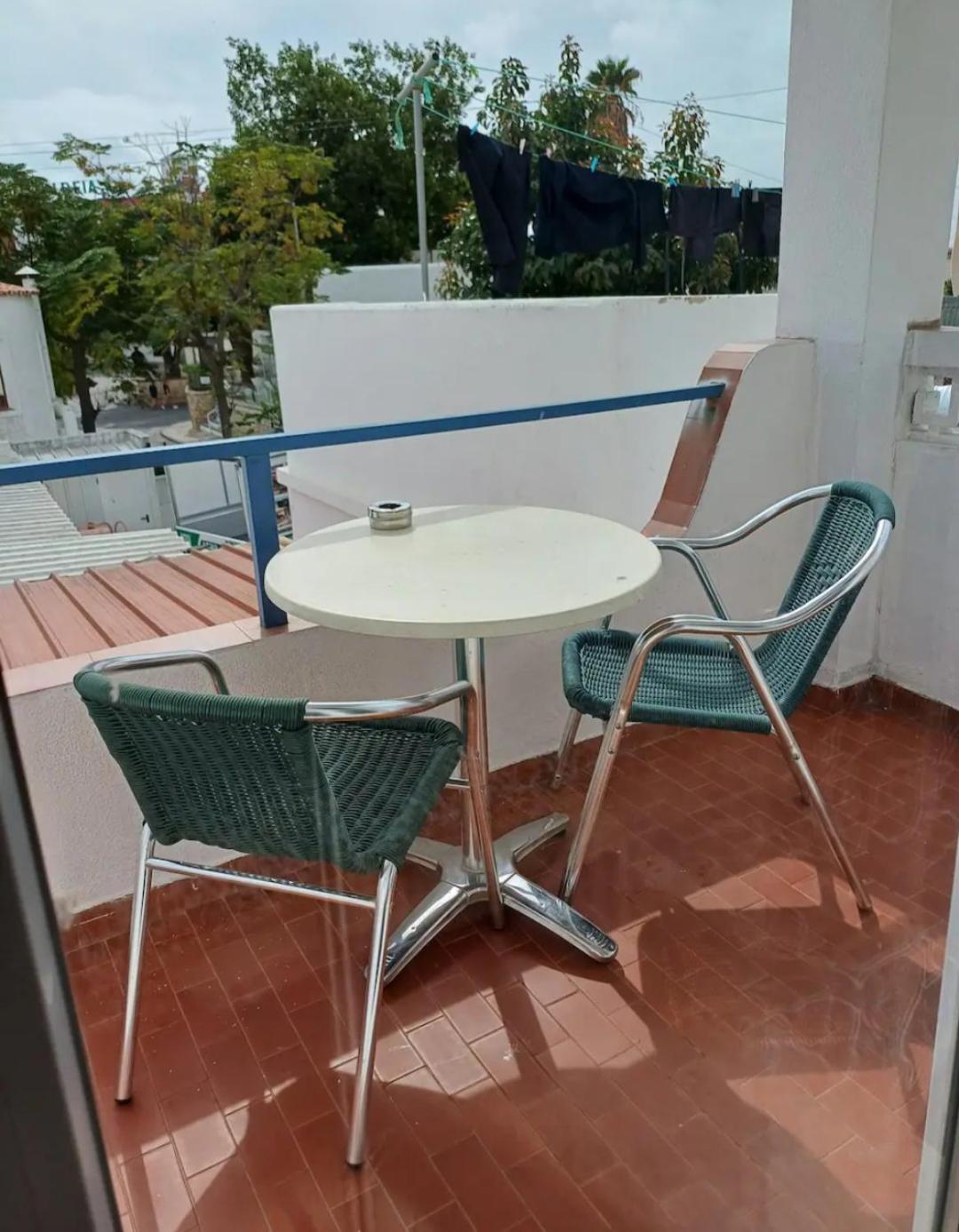 Guest House Casa Ramos On The Strip Albufeira Dış mekan fotoğraf